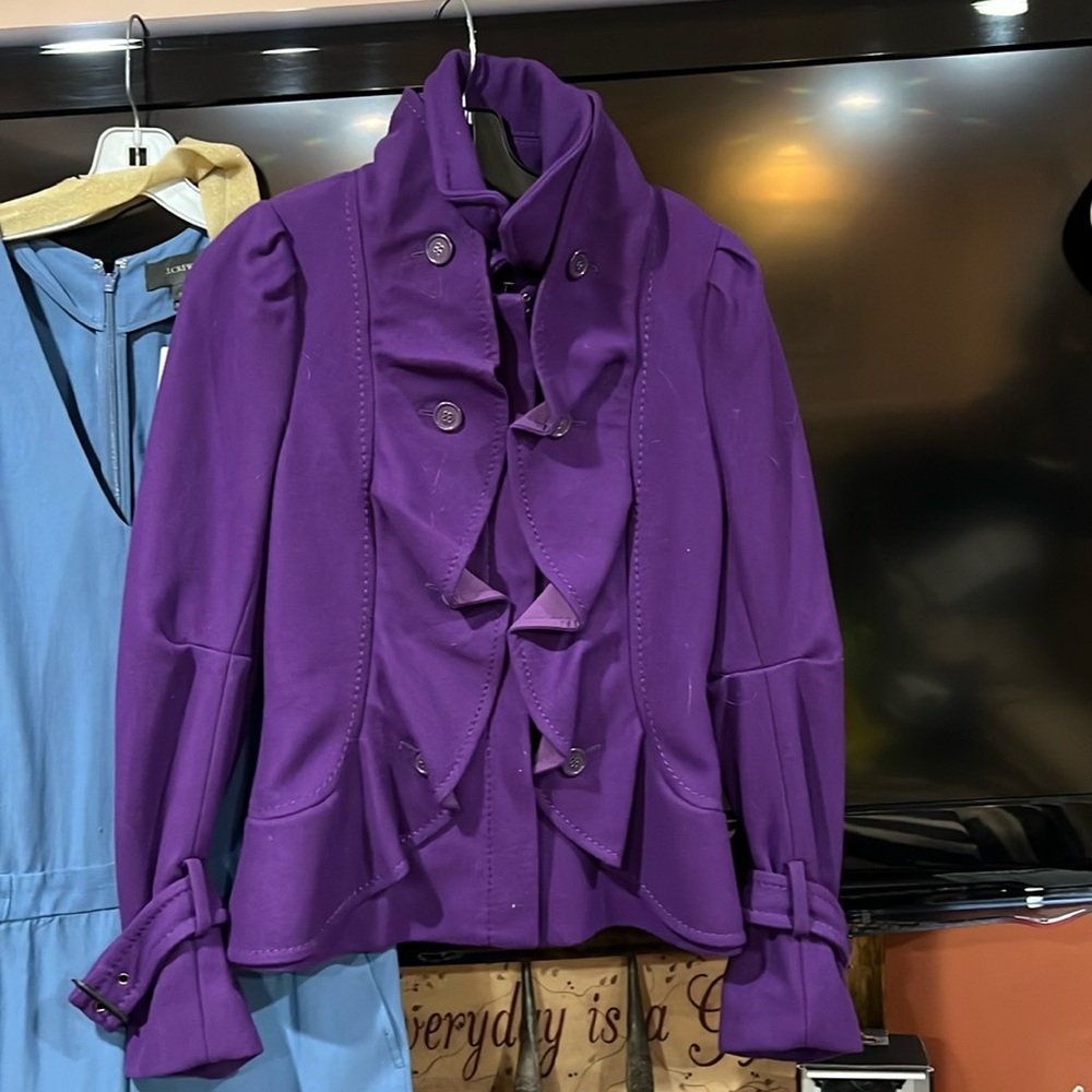 Wool coat with ruffle